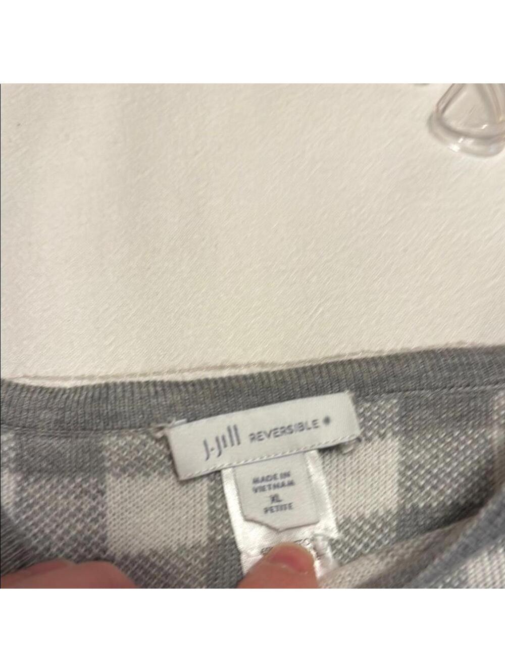 J. Jill Reversible Gingham Check Sweater Gray White XL Petite - Picture 3 of 6